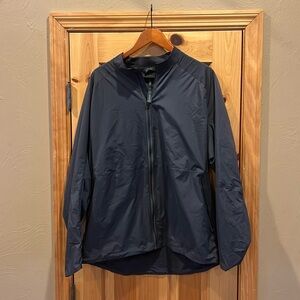 Men’s XXL Lululemon Wind Breaker Jacket
